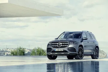 Der Neue Mercedes Benz Gls: Die S Klasse Unter Den Suv The New Mercedes Benz Gls: The S Class Of Suvs