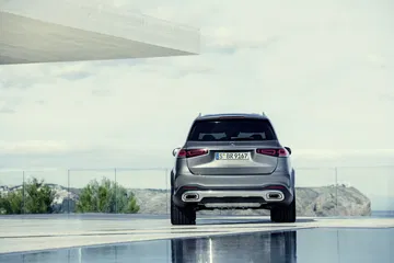 Der Neue Mercedes Benz Gls: Die S Klasse Unter Den Suv The New Mercedes Benz Gls: The S Class Of Suvs