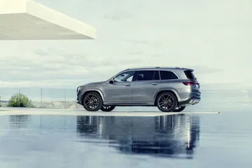 Der Neue Mercedes Benz Gls: Die S Klasse Unter Den Suv The New Mercedes Benz Gls: The S Class Of Suvs