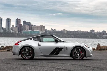 Nissan 370z Aniversario Dm 12