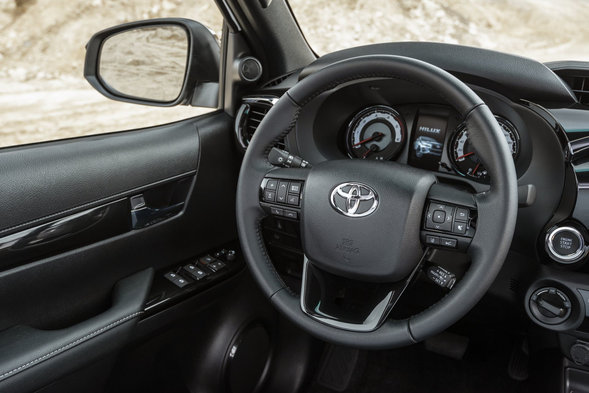 Toyota Hilux Special Edition 4 Interior