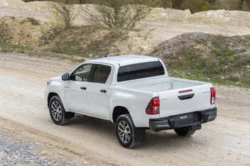 Toyota Hilux Special Edition 42