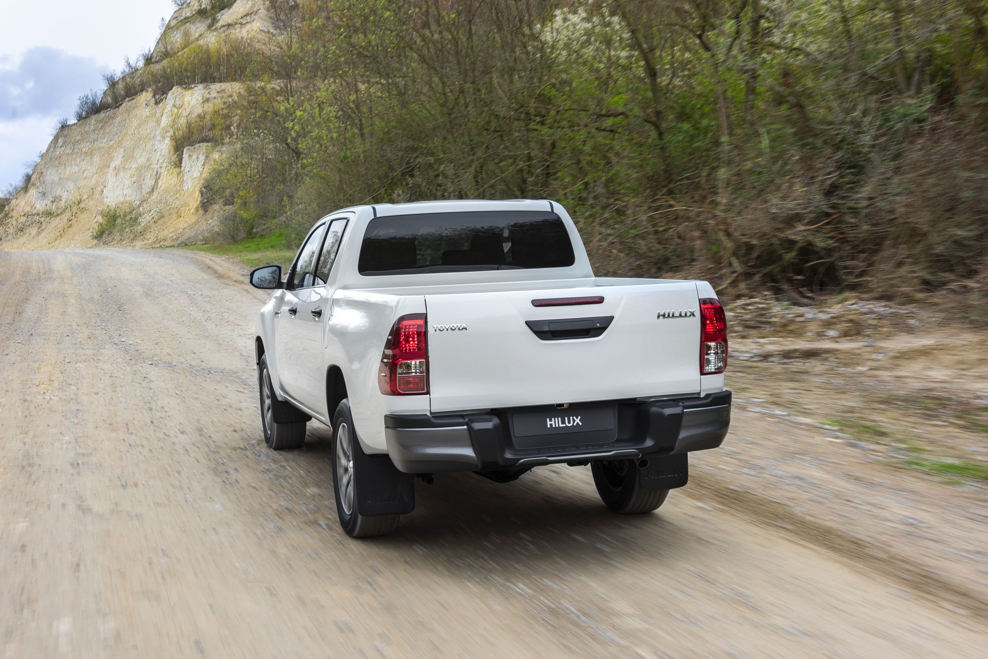 Toyota Hilux Special Edition 46