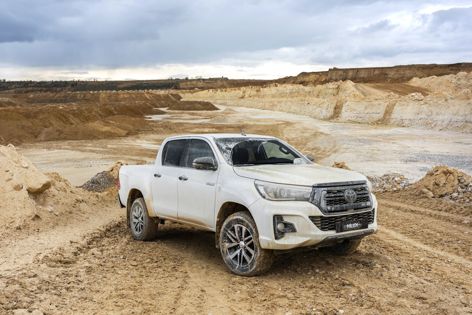 Toyota Hilux Special Edition 67