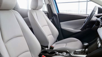 Toyota Yaris Eeuu 5