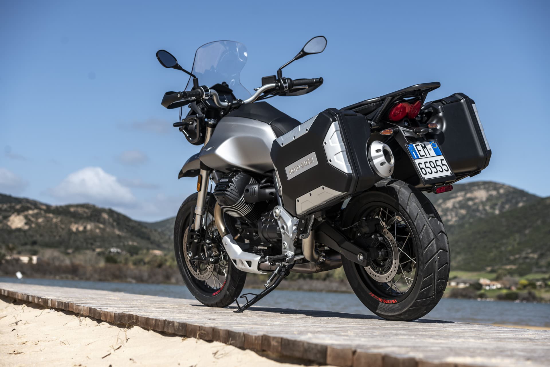 V85tt Static Ambient Sardinia 30