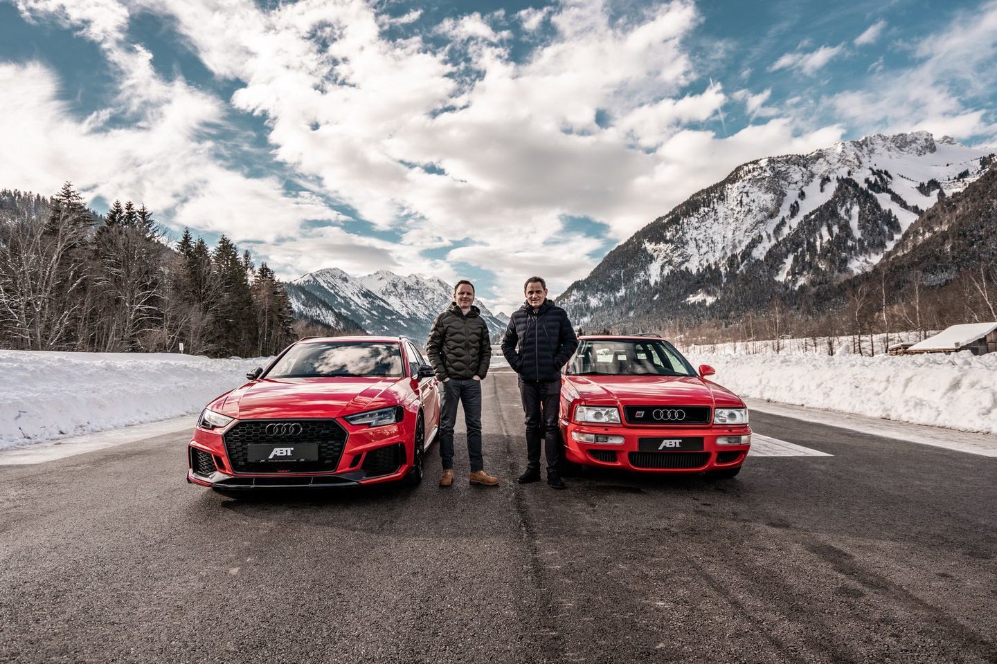Audi Rs2 Avant Rs4 Avant 16