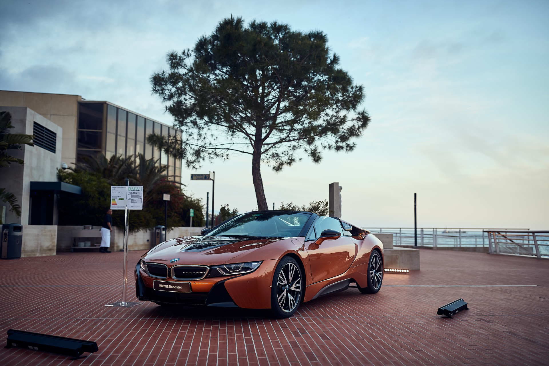 Bmw I8 Roadster P90348239 Highres Monaco Mon 10th May