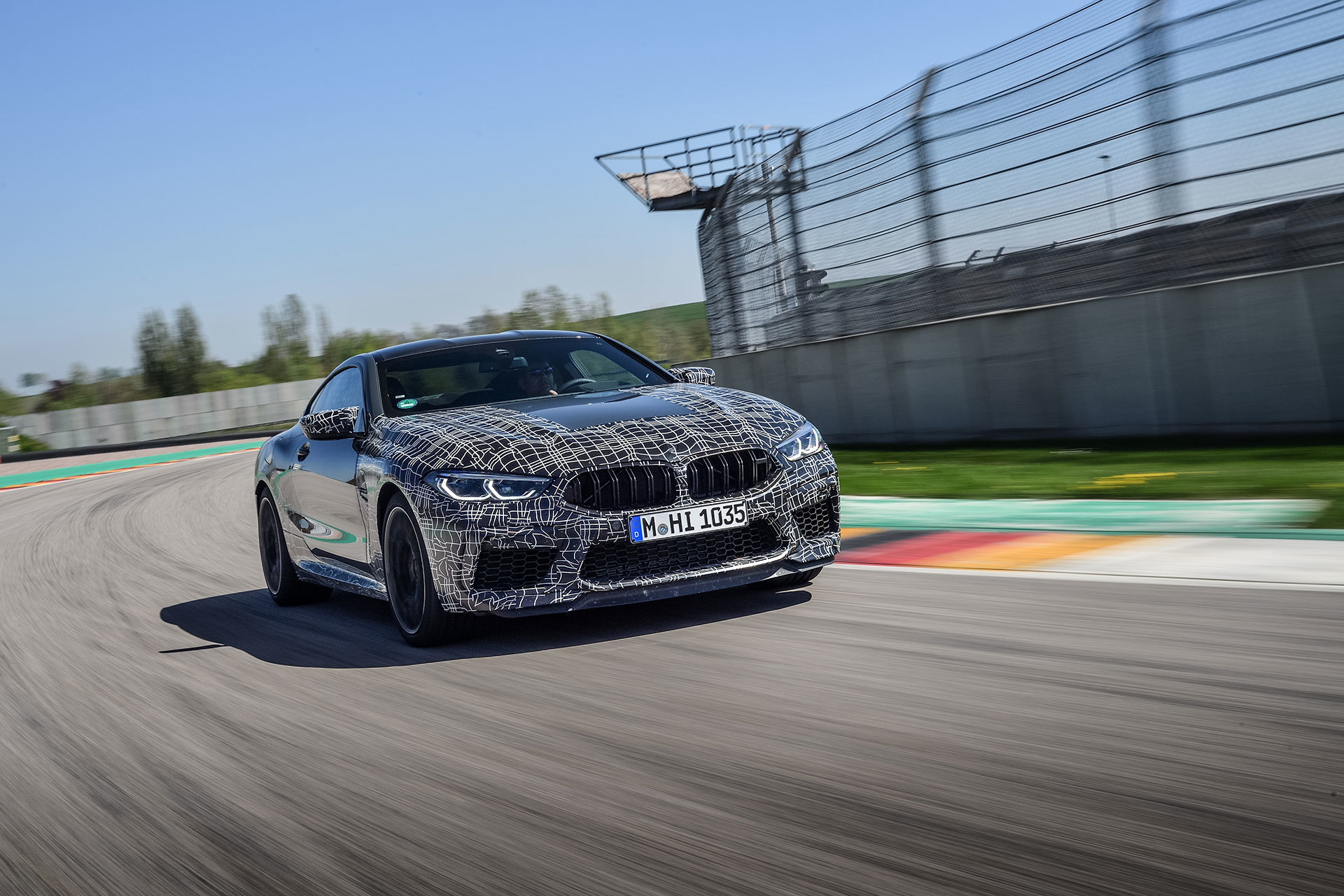 Bmw M8 2019 Camuflado Modos Frenos 26