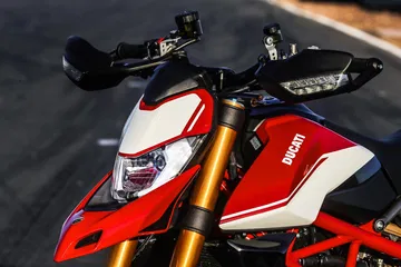 Ducati Hypermotard 950 Sp Static 33 Uc70294 Mid