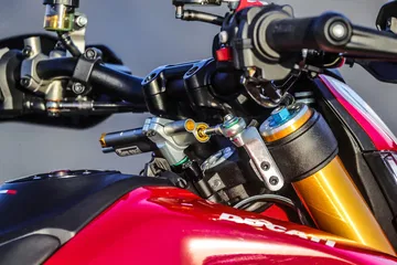 Ducati Hypermotard 950 Sp Static 35 Uc70296 Mid