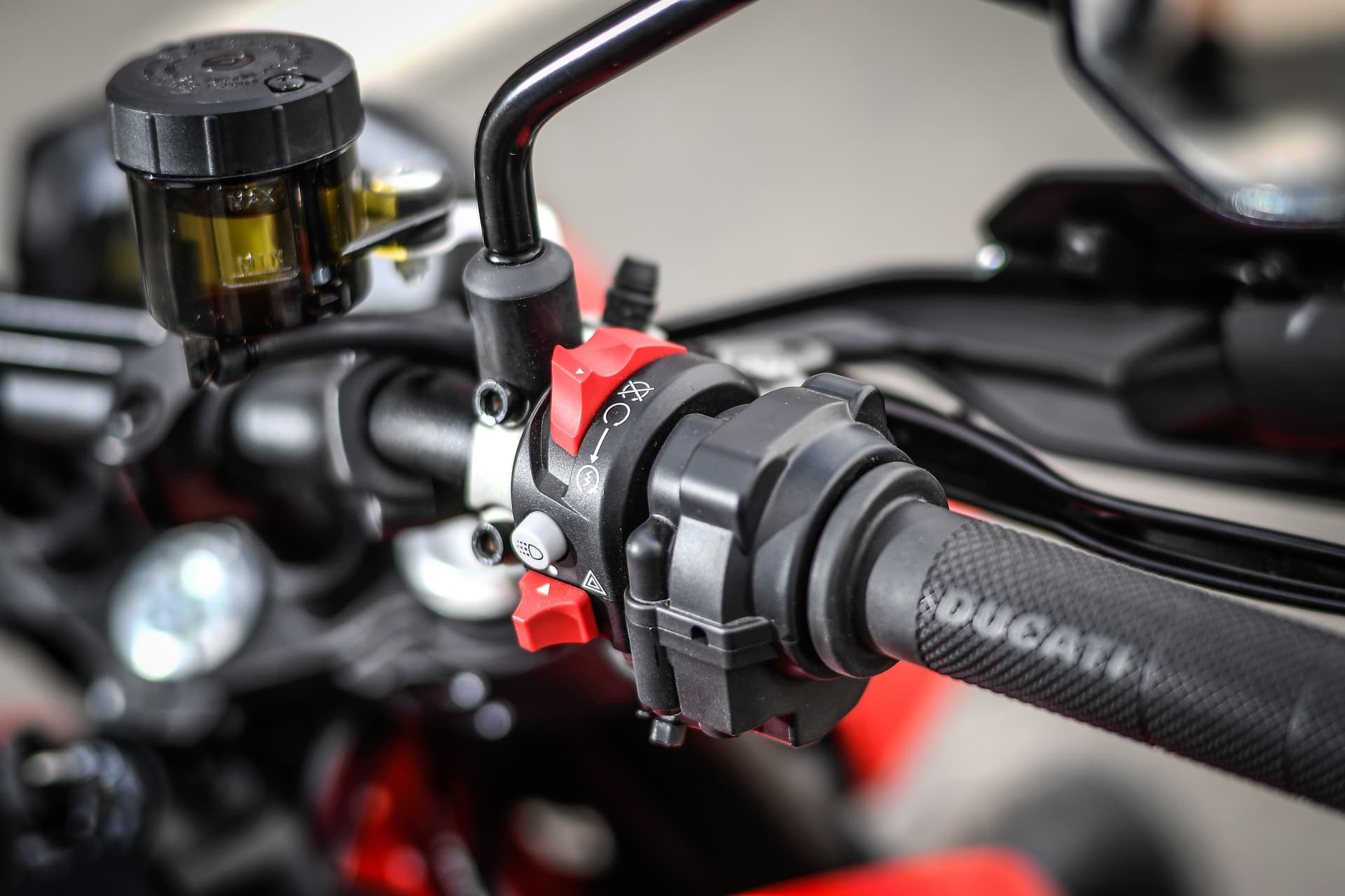 Ducati Hypermotard 950 Static 19 Uc70279 Mid