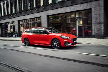 Ford Focus St Sportbreak 2019 06