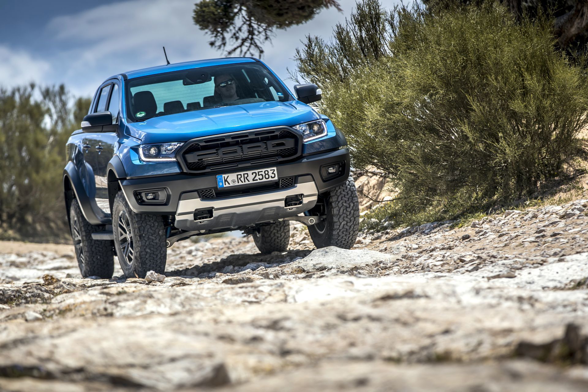 Fotos Ford Ranger Raptor Azul 39