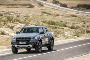 Fotos Ford Ranger Raptor Gris 15