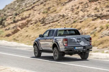 Fotos Ford Ranger Raptor Gris 17