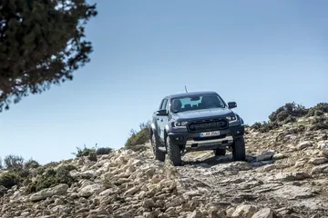 Fotos Ford Ranger Raptor Gris 40