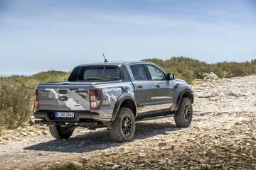 Fotos Ford Ranger Raptor Gris 43