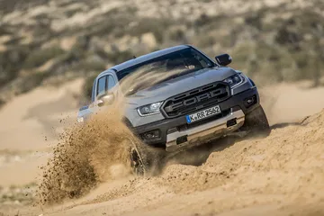 Fotos Ford Ranger Raptor Gris 47