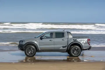 Fotos Ford Ranger Raptor Gris 55