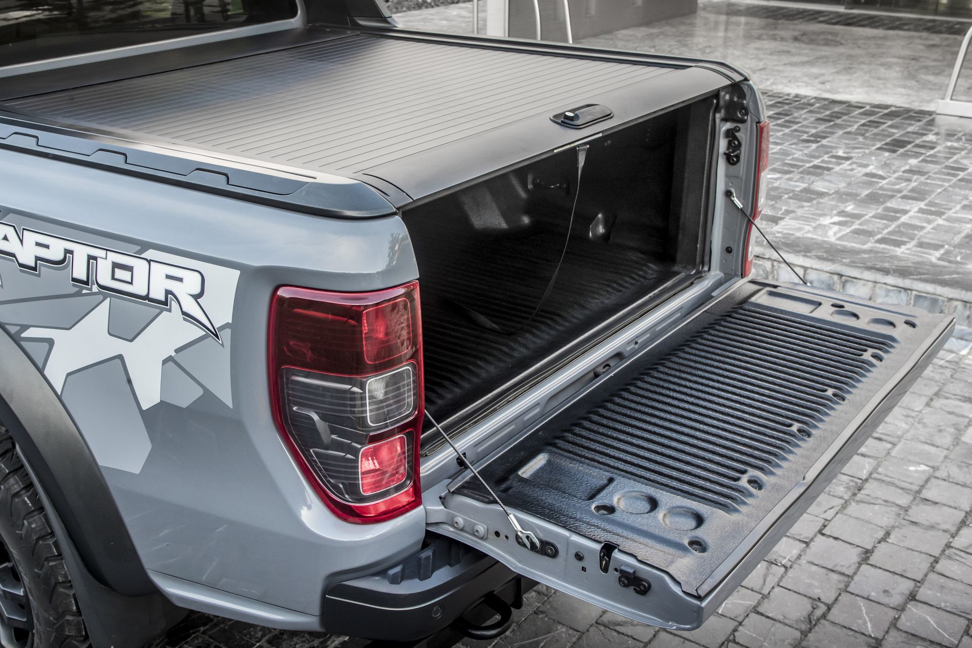 Fotos Ford Ranger Raptor Gris 69