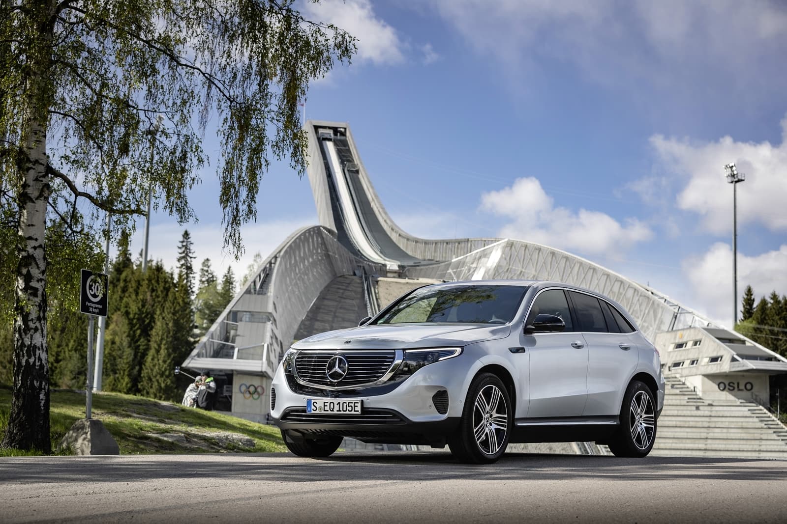 Mercedes Eqc 0519 002