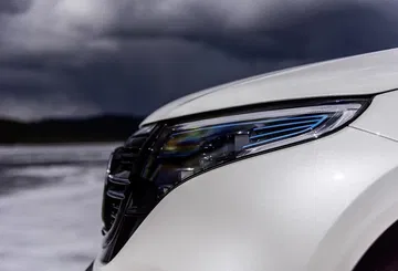 Mercedes Eqc 0519 030