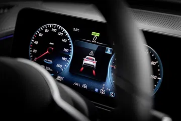 Mercedes Eqc 0519 036