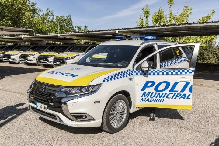 Mitsubishi Outlander Phev Policia Madrid 4