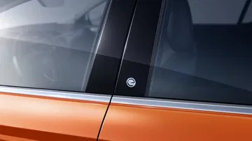 Opel Corsa E 0519 012