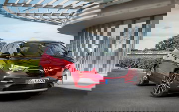Opel Grandland X Hybrid4