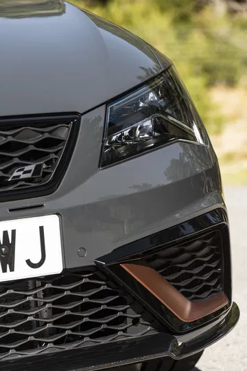 Seat Leon St Cupra R 039