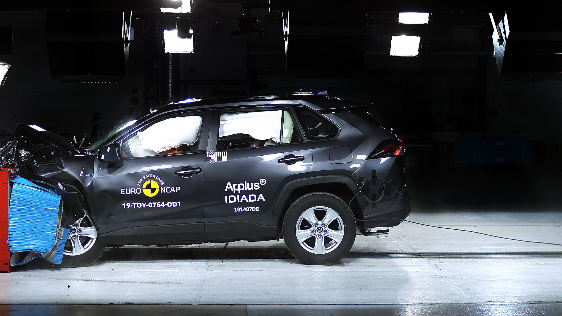 Toyota Rav4 Hybrid Euroncap 04