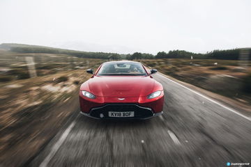Aston Martin Vantage V8 2019 Prueba 005 