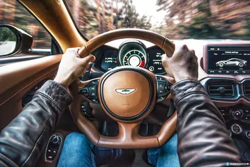 Aston Martin Vantage V8 2019 Prueba 011