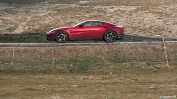 Aston Martin Vantage V8 2019 Prueba 015