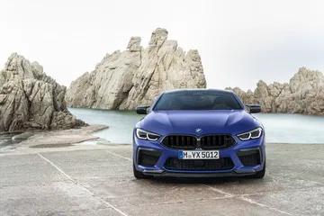 Bmw M8 2020 0619 061