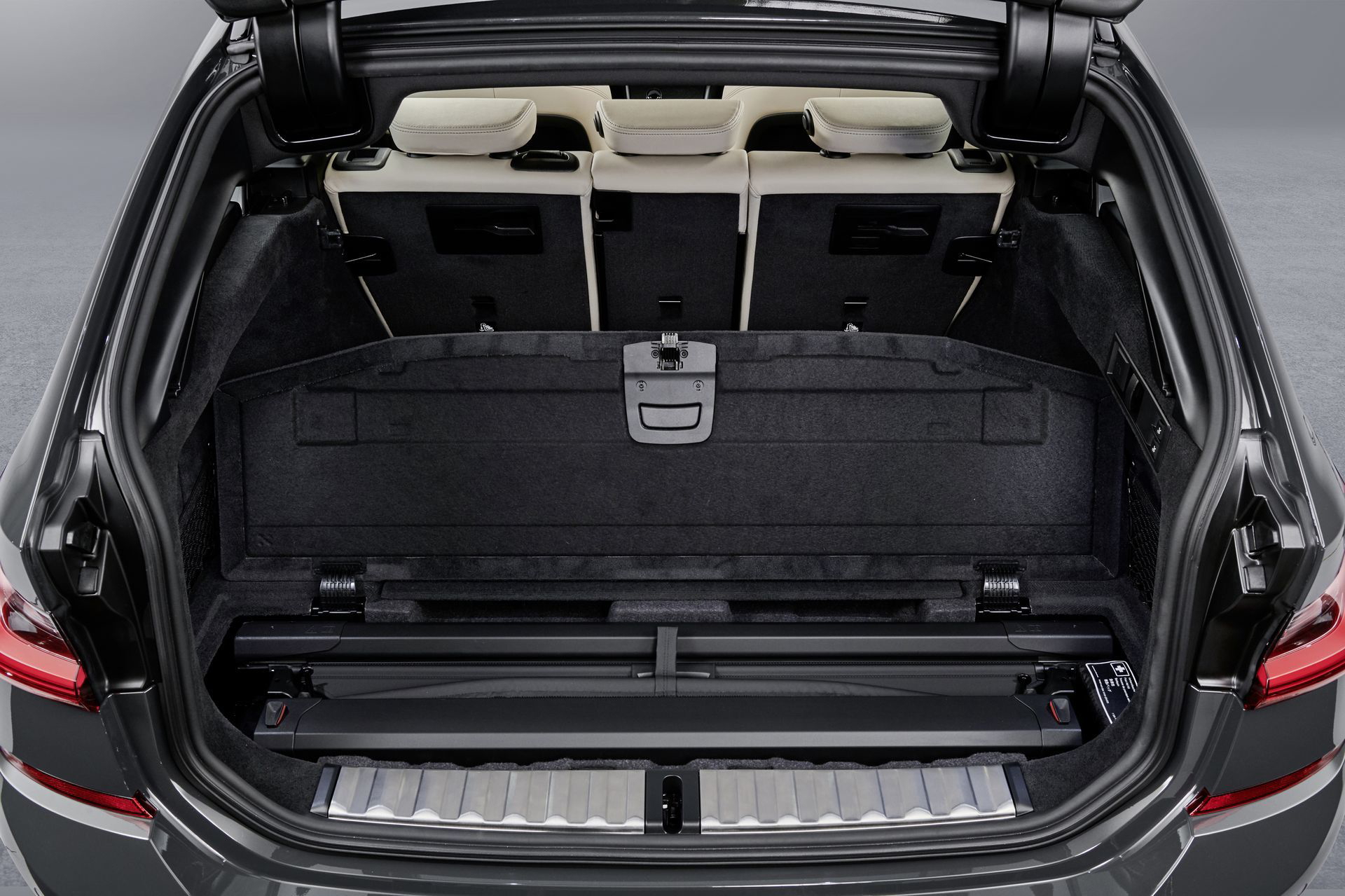 Bmw Serie 3 Touring 2020 10 Maletero