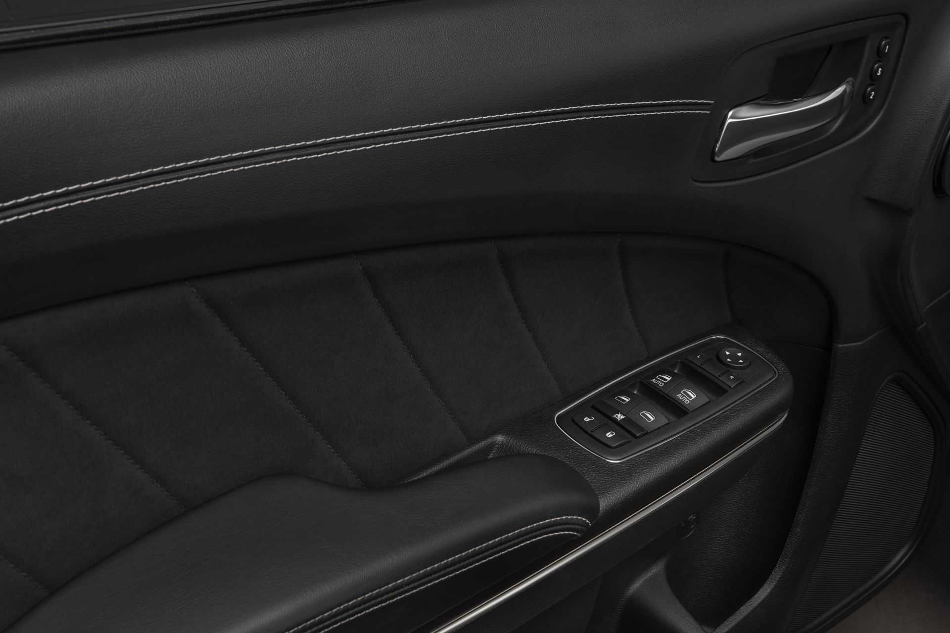 The 2020 Dodge Charger Srt Hellcat Widebody Features Premium Fre