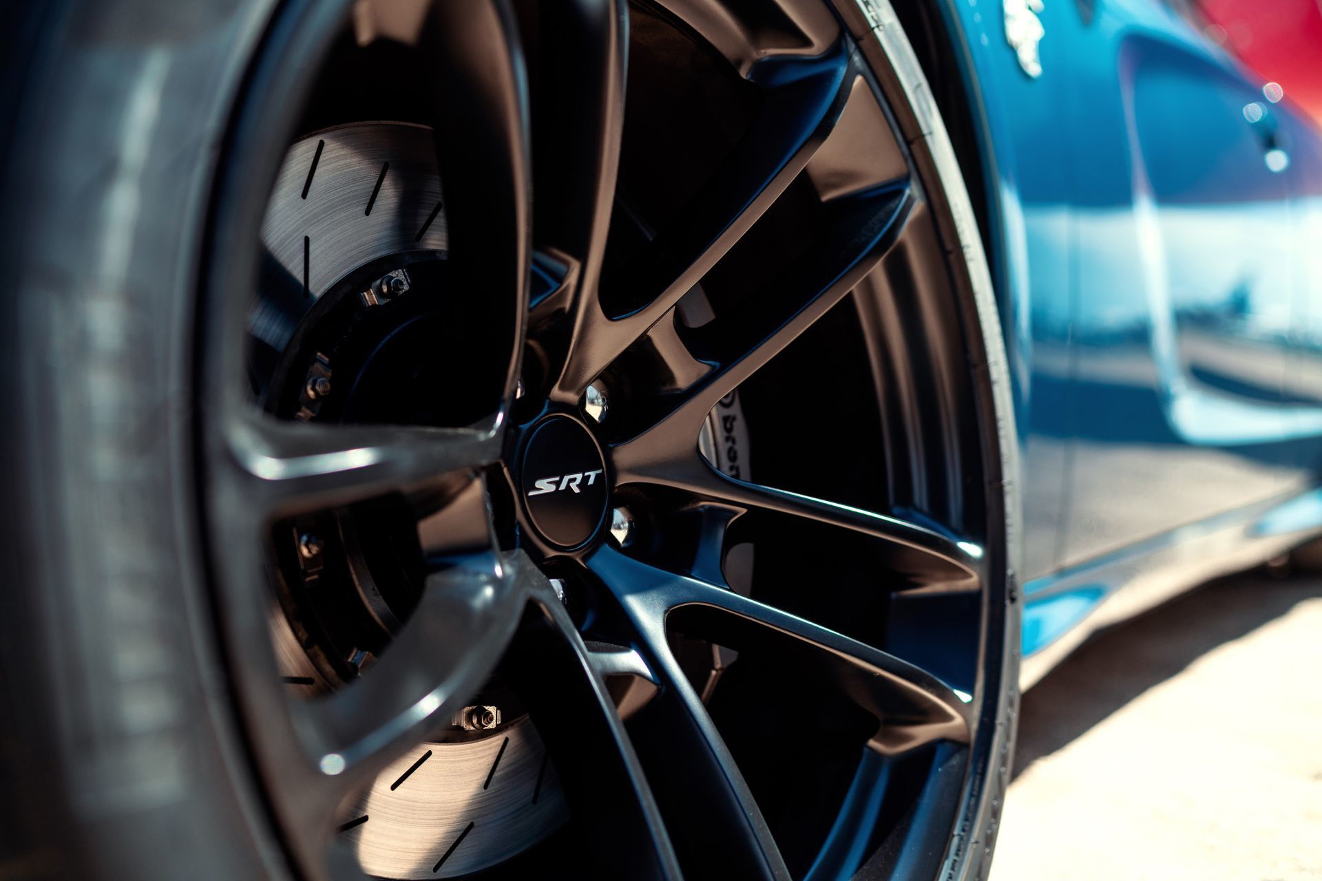 The 2020 Dodge Charger Srt Hellcat Widebody Features Standard 20