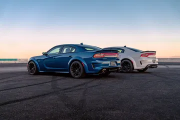 2020 Dodge Charger Srt Hellcat Widebody (front) And 2020 Dodge C