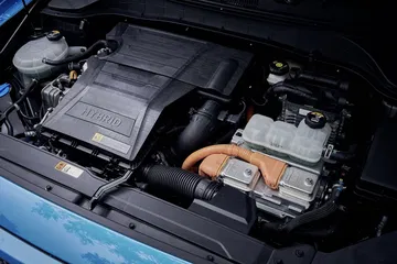 Hyundai Kona Hibrido 0619 014