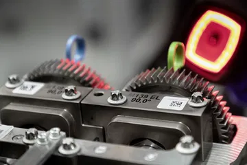 Neuer Mercedes Amg Vierzylinder Turbomotor Aus Hochmoderner Fertigung: Der Stärkste Serien Vierzylinder Der Welt, Made In Affalterbach New Mercedes Amg Four Cylinder Turbo Engine From Ultra Modern Production: The World's Most Powerful Four Cylinder Engin