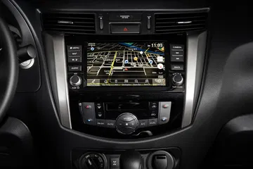 Nissan Navara Double Cab Interior