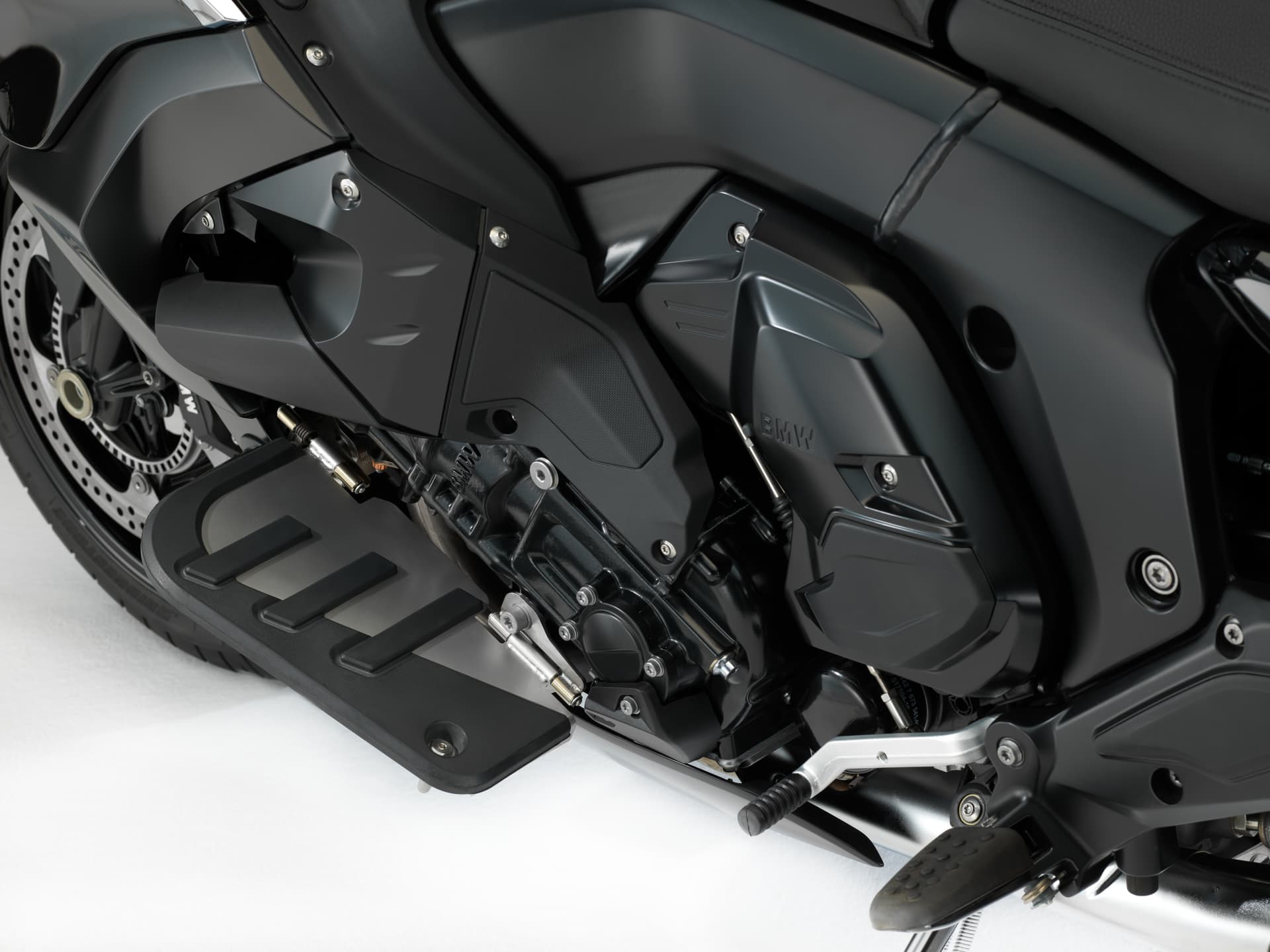 P90275999 Highres Bmw K 1600 B 09 2017