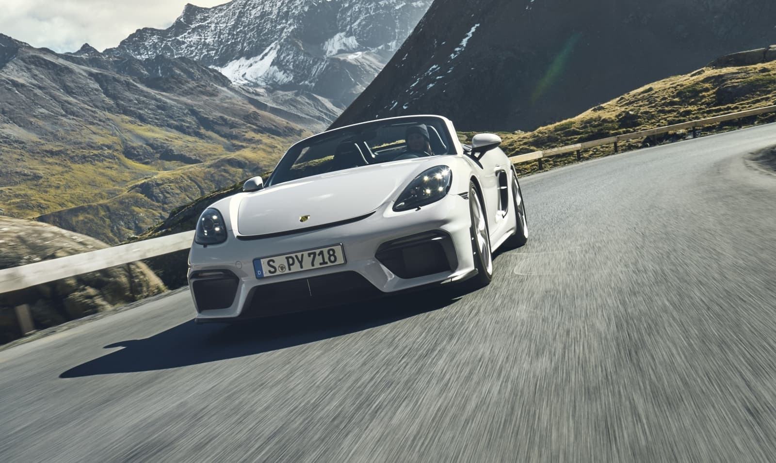Porsche 718 Spyder 2019 0619 004
