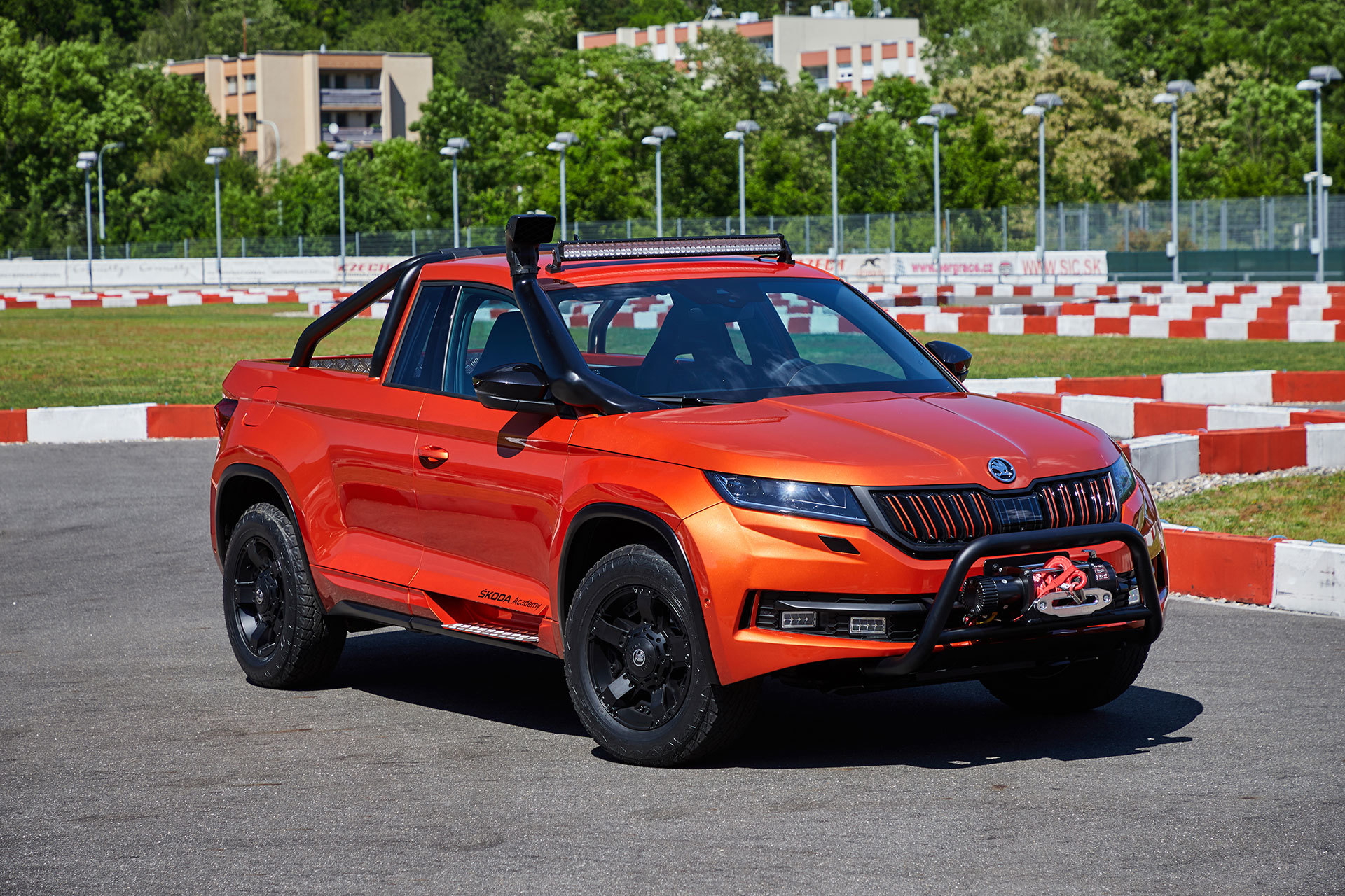 Skoda Mountiaq 2019 Movimiento 01