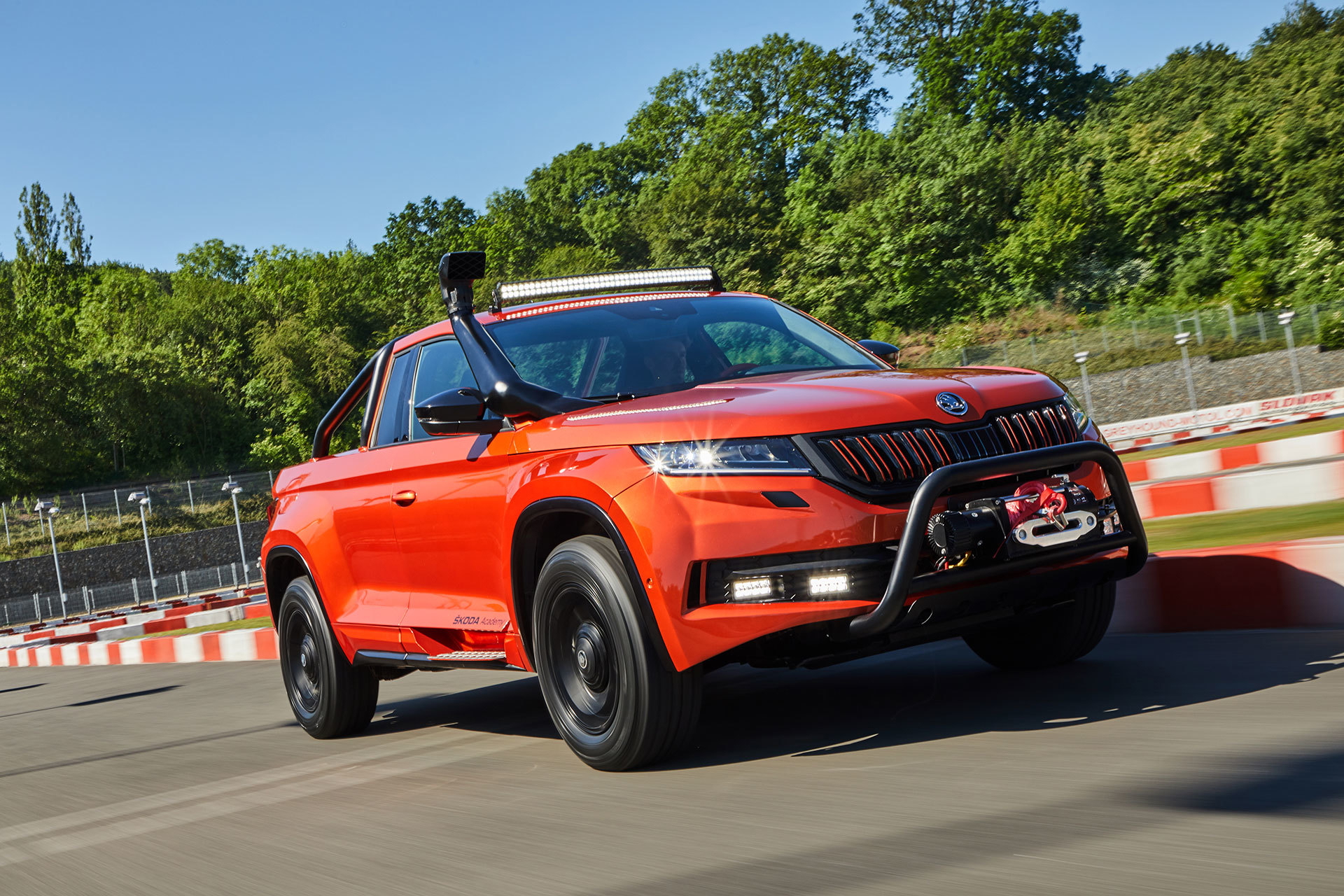 Skoda Mountiaq 2019 Movimiento 06