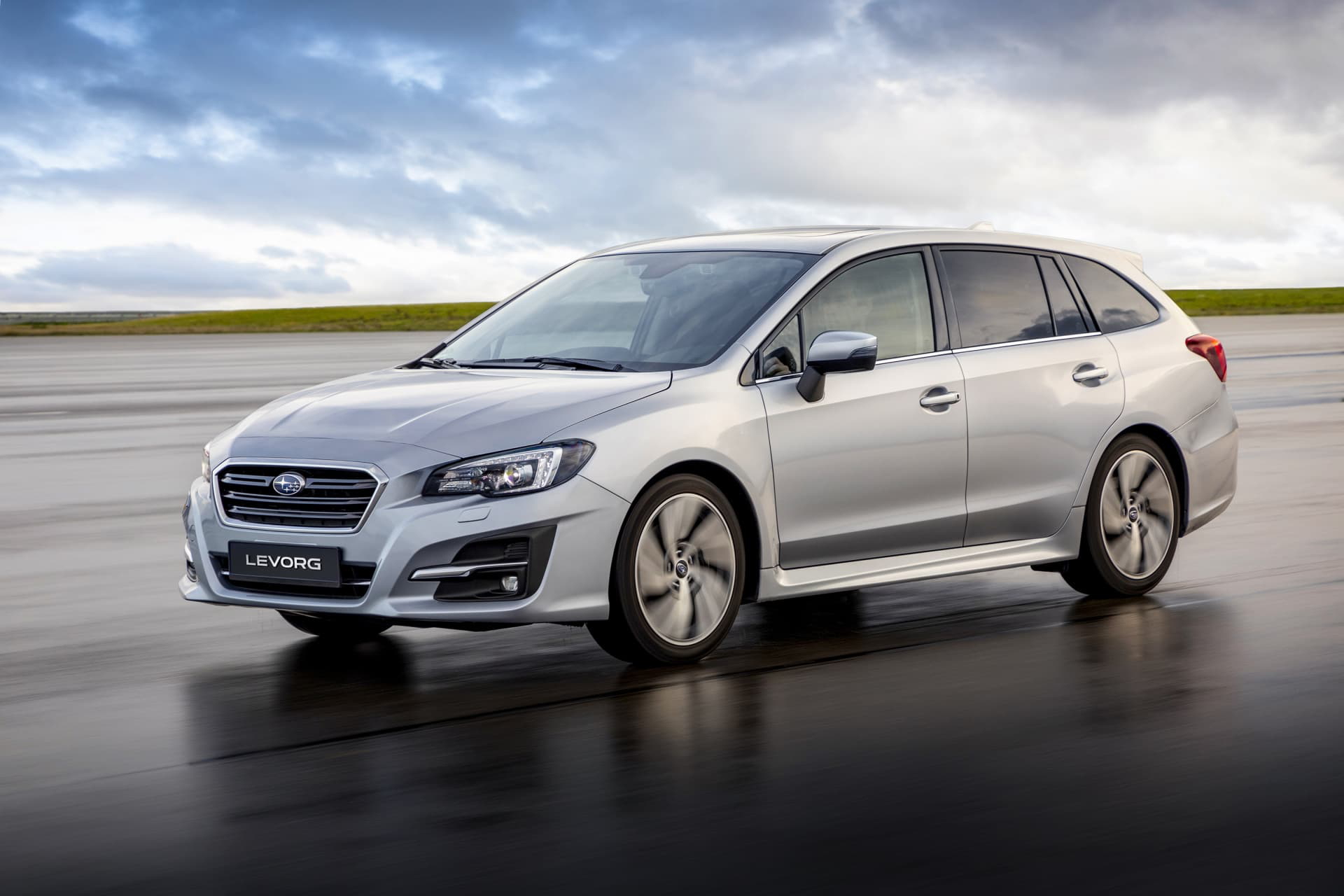Subaru Levorg 2019 Exterior 25