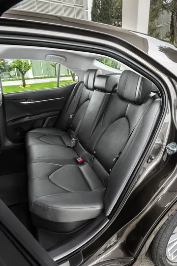 Toyota Camry Hybrid 2019 21